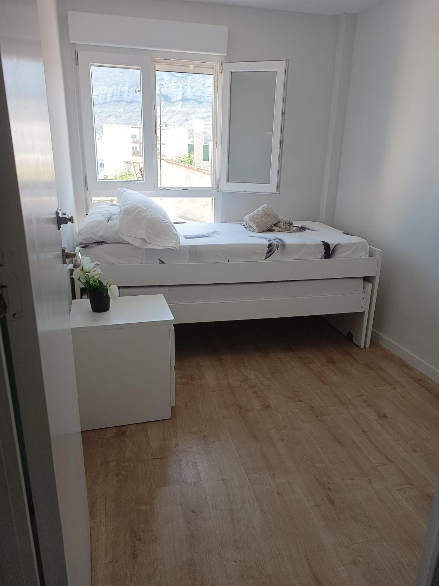 Habitacion Triple En El Centro Con Vistas Dénia Exterior foto